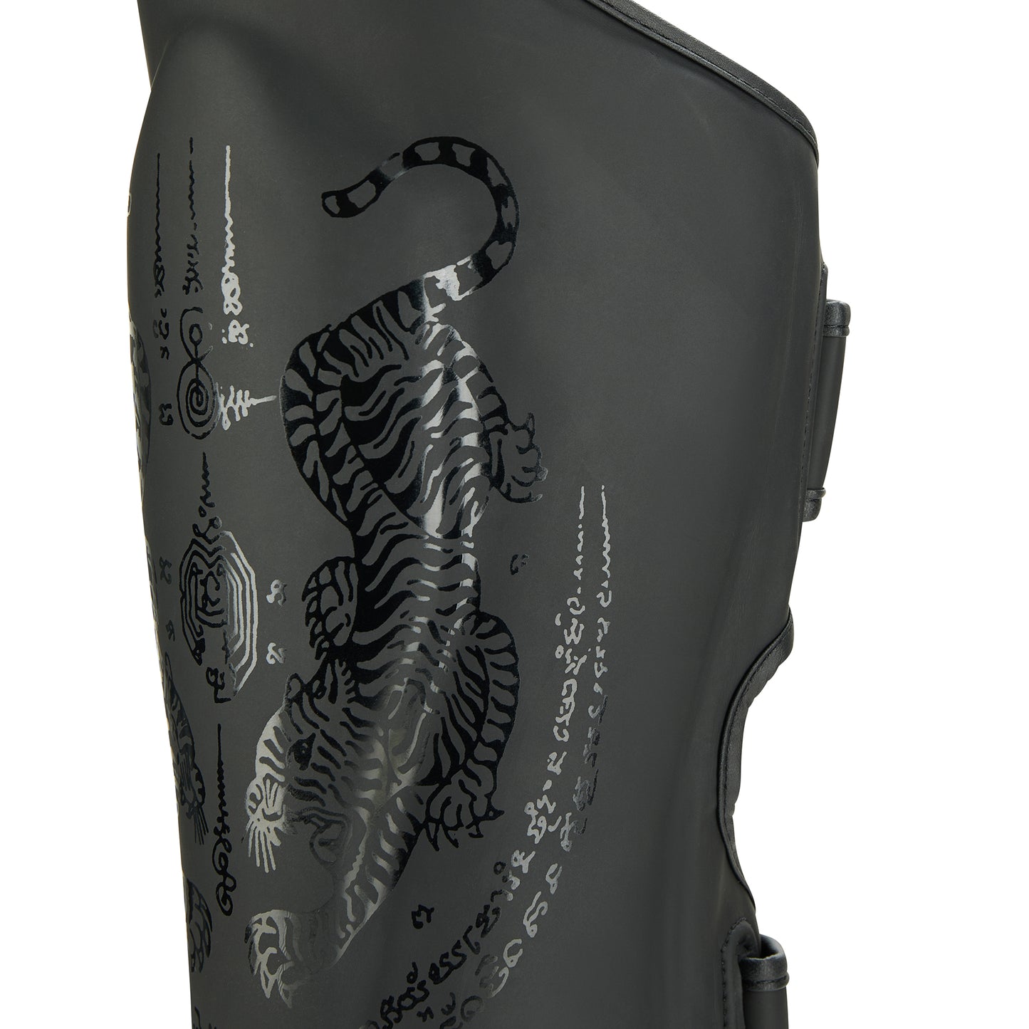 Pro MMA Stand Up Muay Thai Twin Tiger Shin Instep Guards