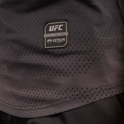 Venum x UFC Authentic Fight Week T Shirt - Black/Gold